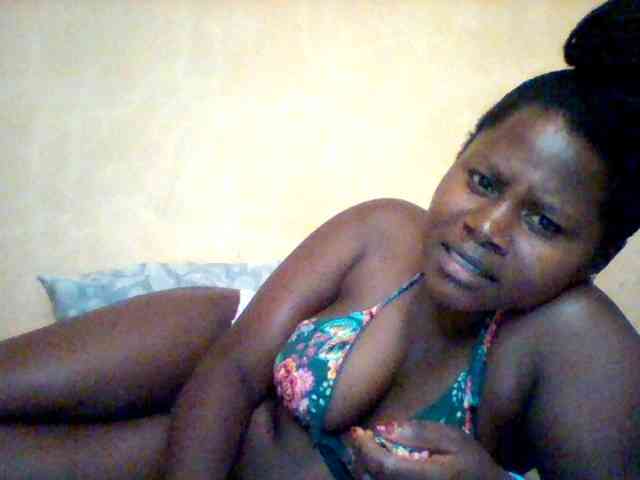 Loviett52 webcam