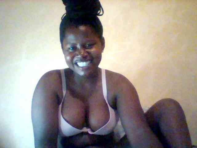 Loviett52 webcam