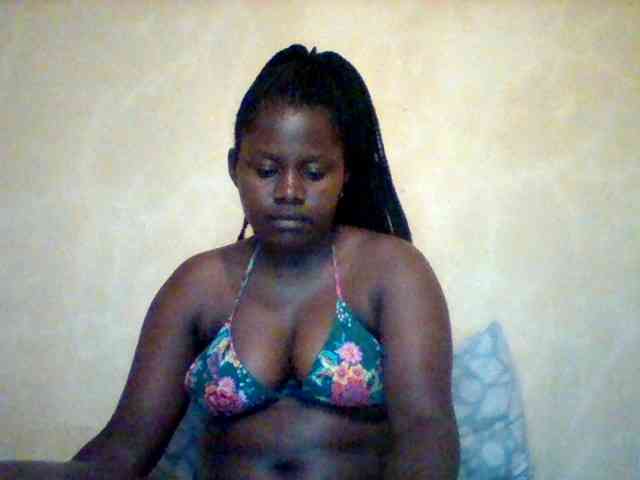 Loviett52 webcam