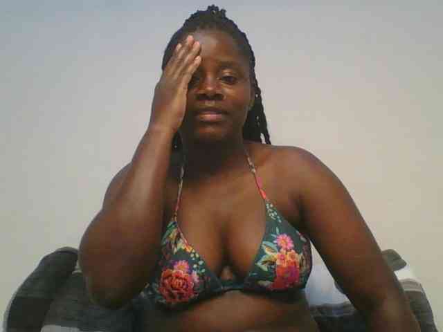 Loviett52 webcam