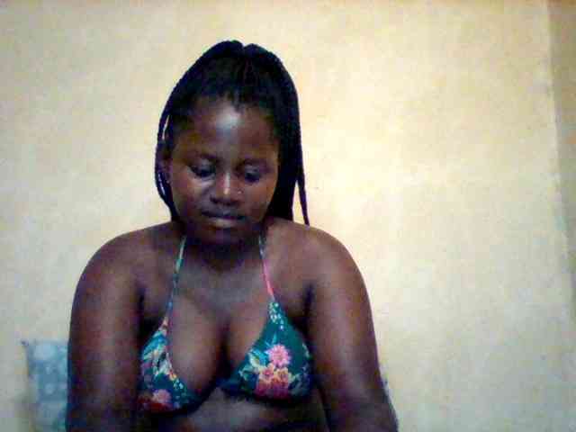 Loviett52 webcam