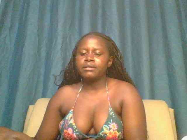Loviett52 webcam