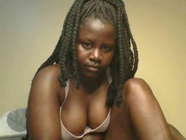 Loviett52 webcam