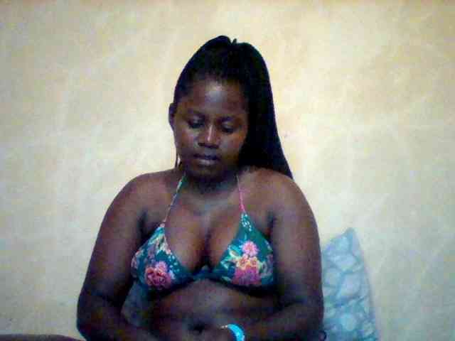 Loviett52 webcam