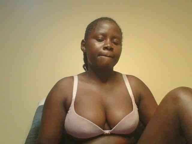 Loviett52 webcam
