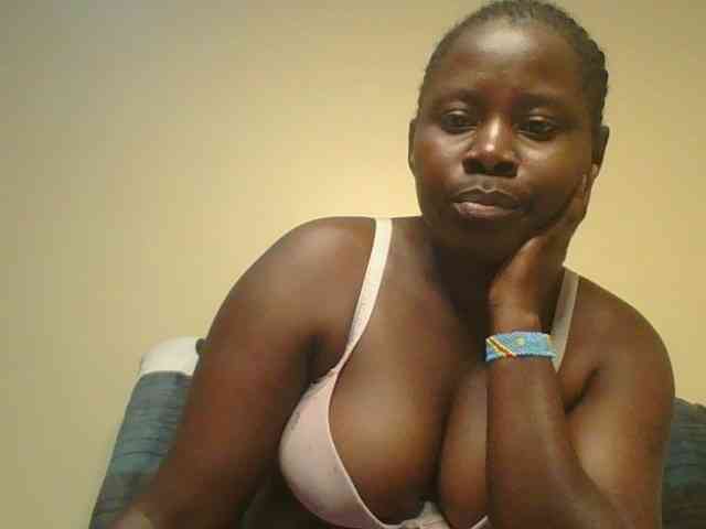 Loviett52 webcam