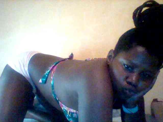 Loviett52 webcam