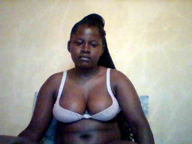 Loviett52 webcam