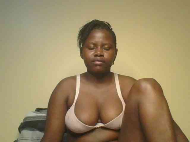 Loviett52 webcam