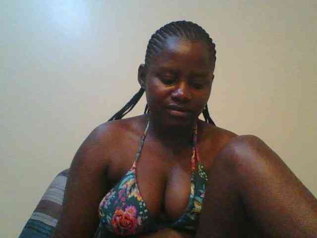 Loviett52 webcam