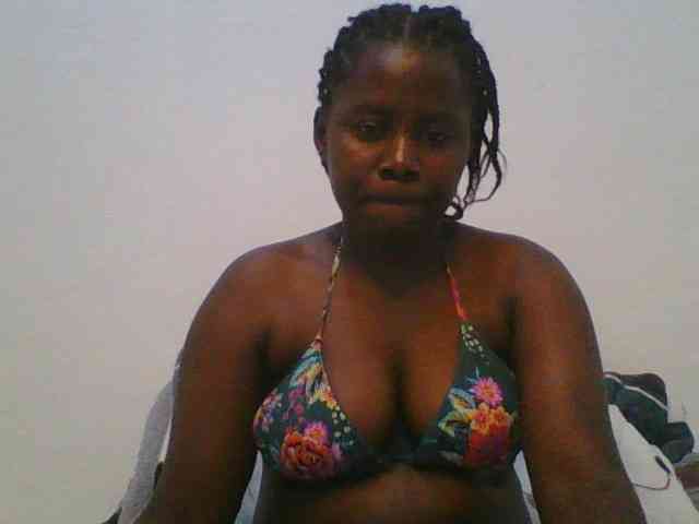 Loviett52 webcam