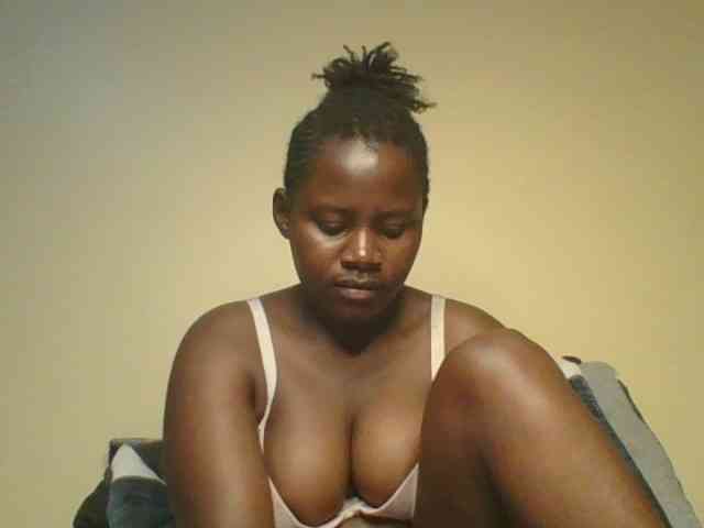 Loviett52 webcam