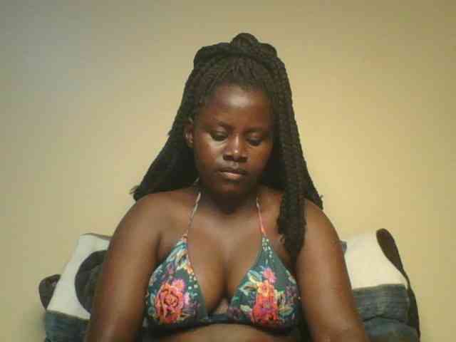 Loviett52 webcam