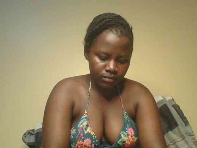 Loviett52 webcam
