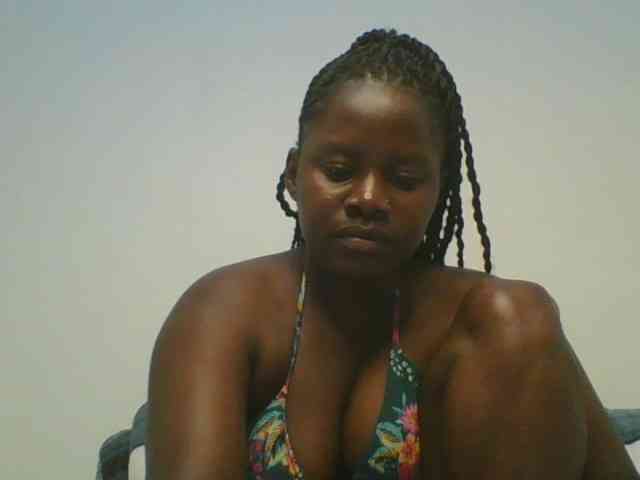 Loviett52 webcam