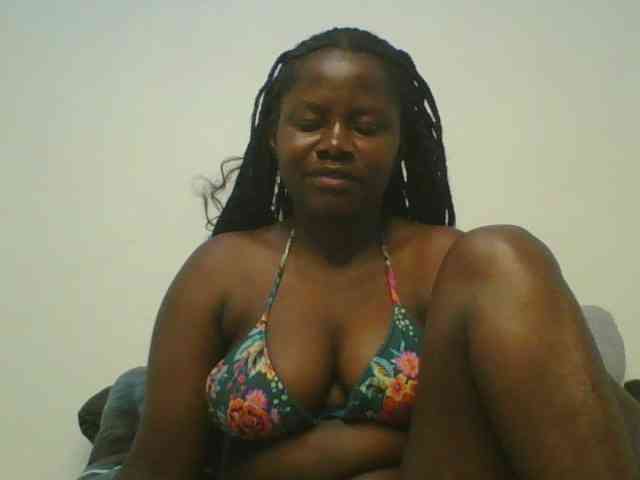 Loviett52 webcam