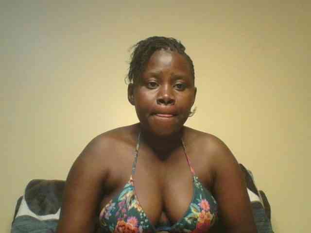 Loviett52 webcam
