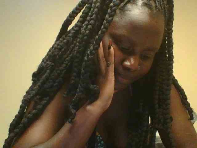 Loviett52 webcam