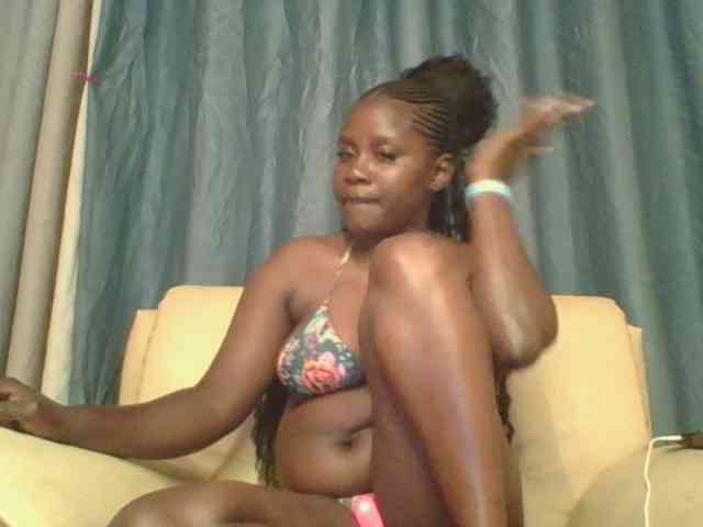 Loviett52 webcam