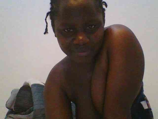 Loviett52 webcam