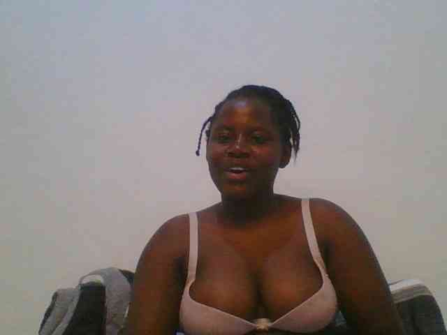Loviett52 webcam