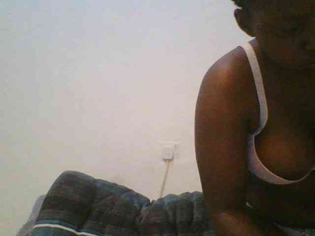 Loviett52 webcam