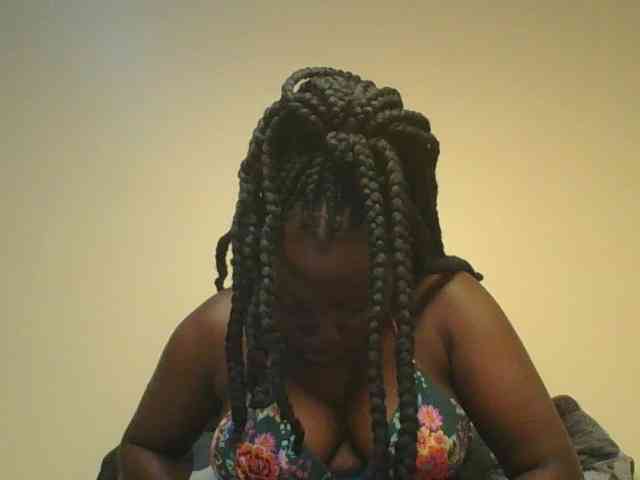 Loviett52 webcam