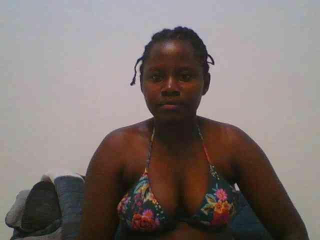 Loviett52 webcam