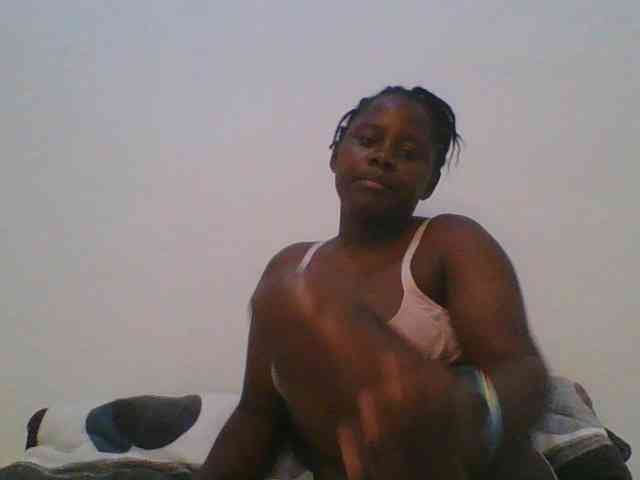 Loviett52 webcam