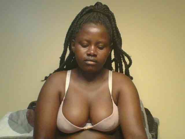 Loviett52 webcam