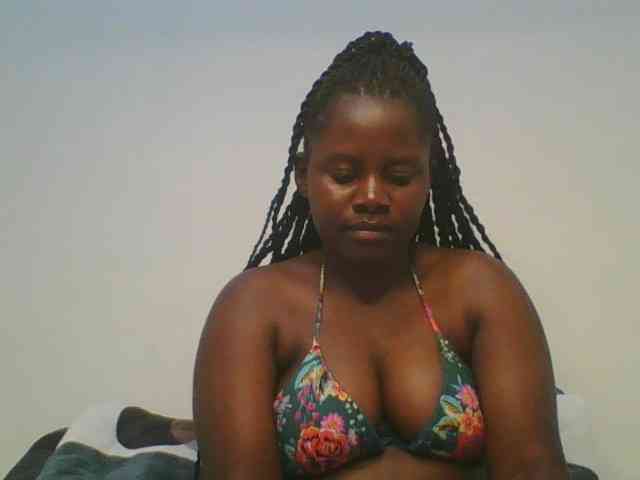 Loviett52 webcam