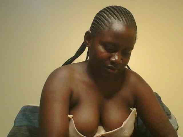 Loviett52 webcam