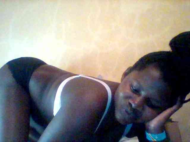 Loviett52 webcam