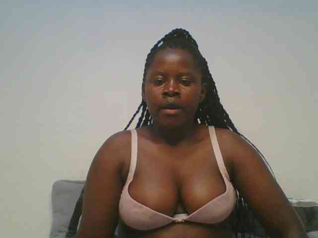 Loviett52 webcam