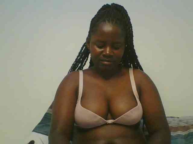 Loviett52 webcam