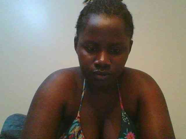 Loviett52 webcam