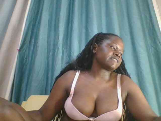 Loviett52 webcam