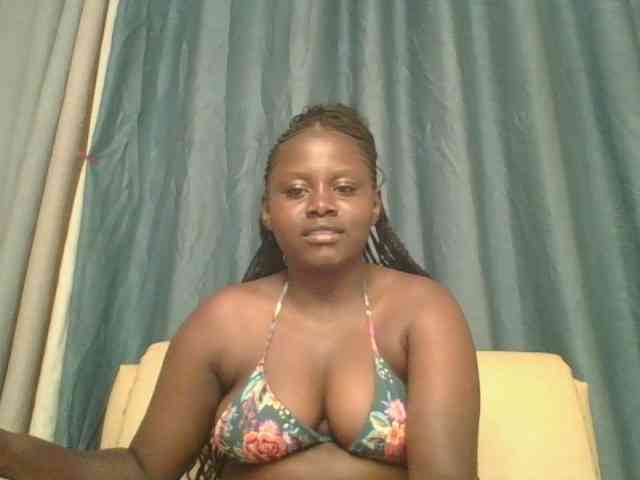 Loviett52 webcam