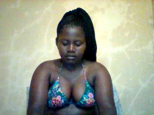 Loviett52 webcam