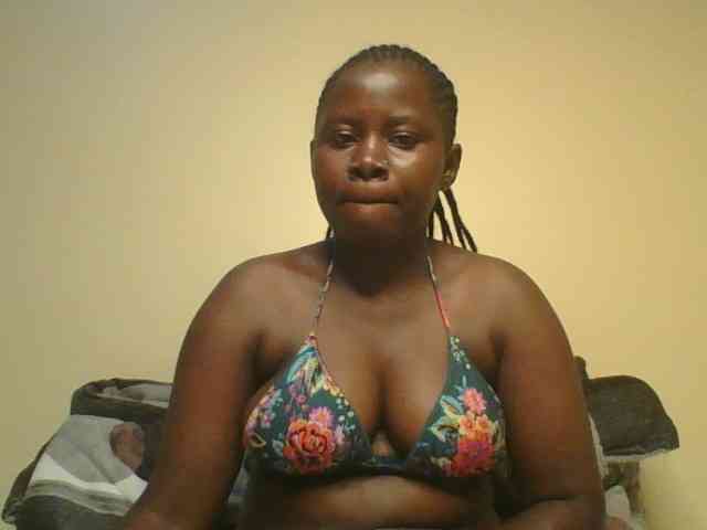 Loviett52 webcam
