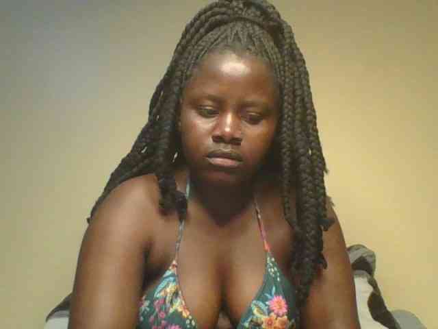 Loviett52 webcam