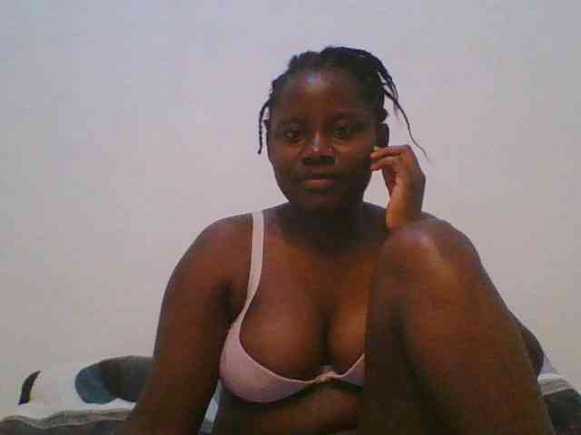 Loviett52 webcam