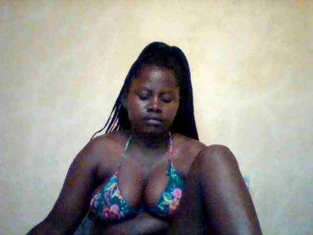 Loviett52 webcam