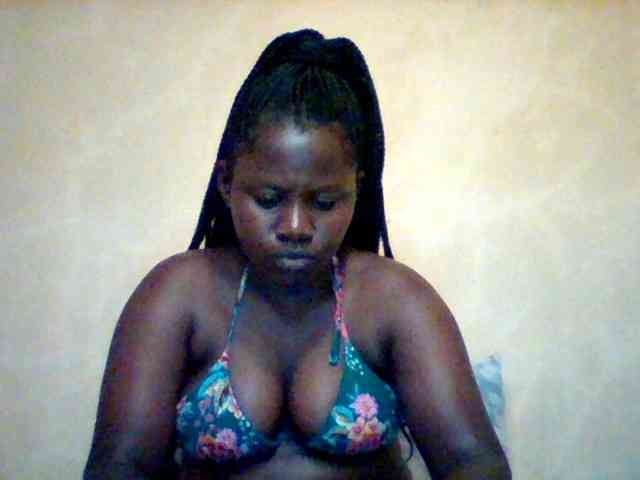 Loviett52 webcam