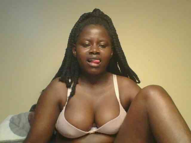 Loviett52 webcam