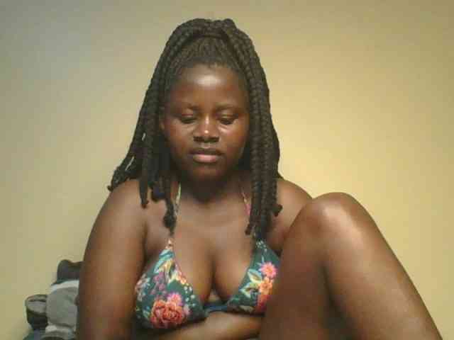 Loviett52 webcam