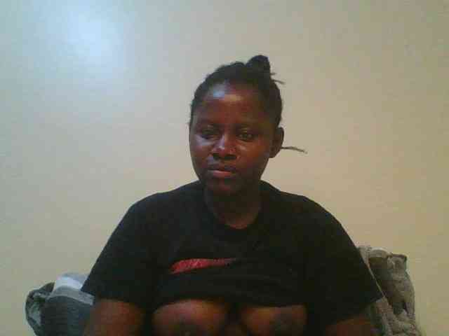 Loviett52 webcam