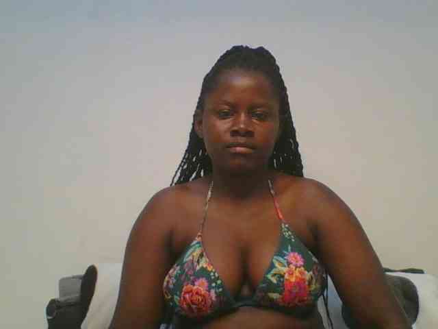 Loviett52 webcam