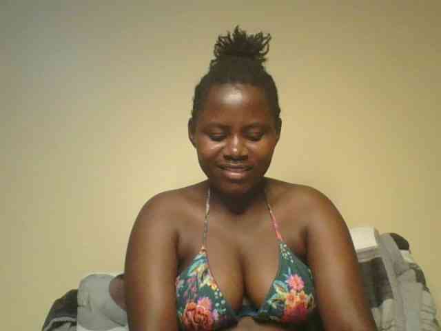 Loviett52 webcam