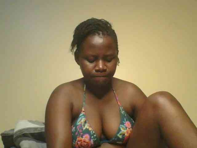 Loviett52 webcam